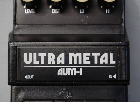 Aria Ultra Metal AUM-1 80s Black Distortion Guitar Effect Pedal