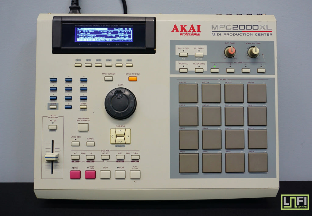 Akai MPC2000XL MIDI Production Center Sampler Sequencer Drum