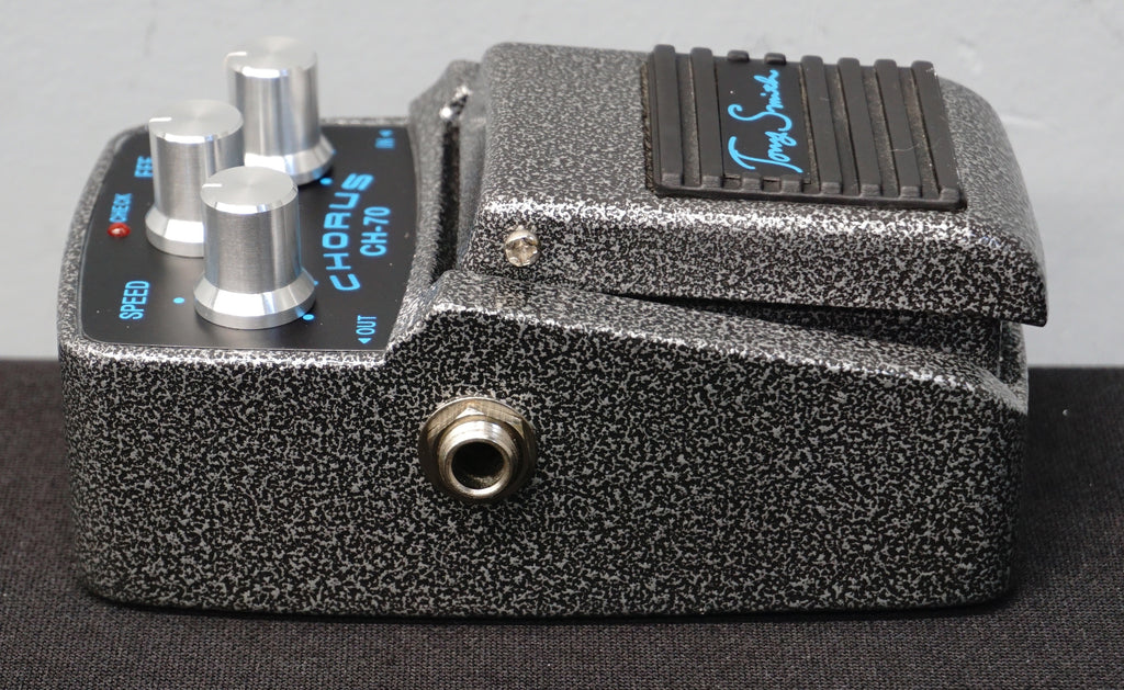 Tony Smith CH-70 Chorus Guitar Effects Pedal - W/ Box – LOFI Music